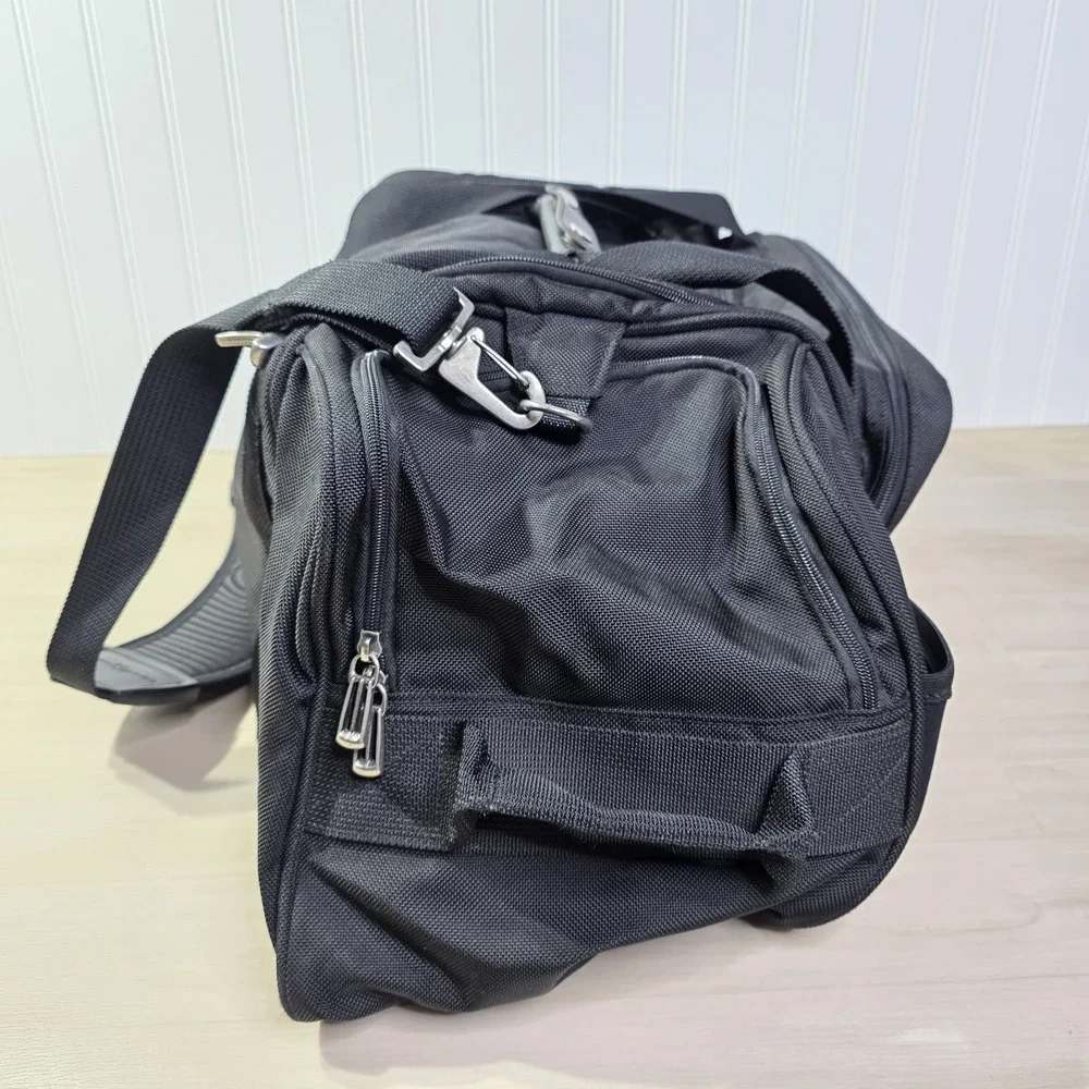 Chrysler Crossfire Touring Gear Duffel Bag‎ 55031 Black 23